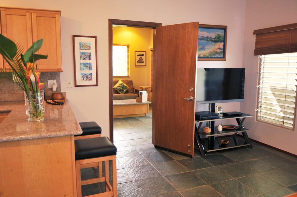 Aloha Aku Inn & Suites Kihei Habitación foto